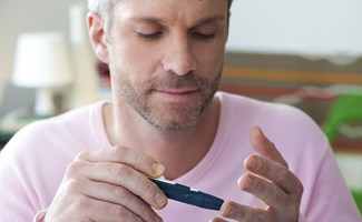 Dấu hiệu của bệnh tiểu đường ở nam với nữ